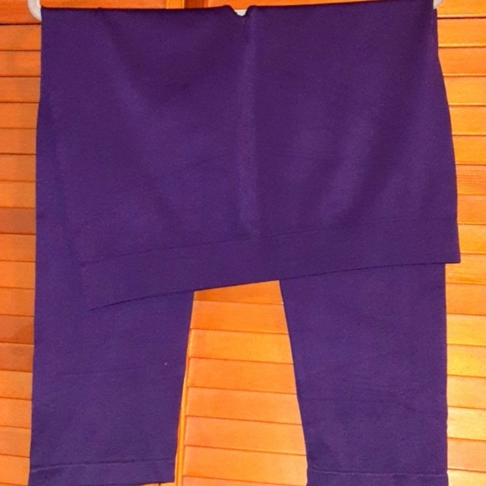 Lot of 5  NWOT Activewear or Athletic Leggings $50 All Fits 2x/3x-16 to 22.